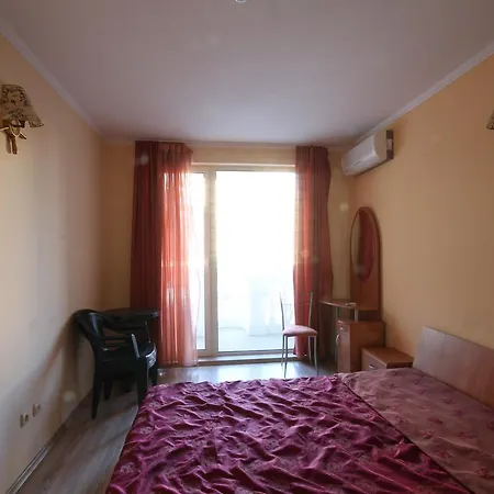 Апартамент New Estate In Victoria *