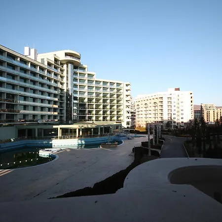 Апартамент New Estate In Victoria
