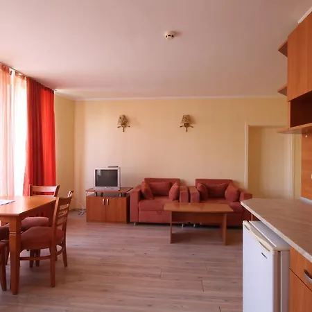 Апартамент New Estate In Victoria *