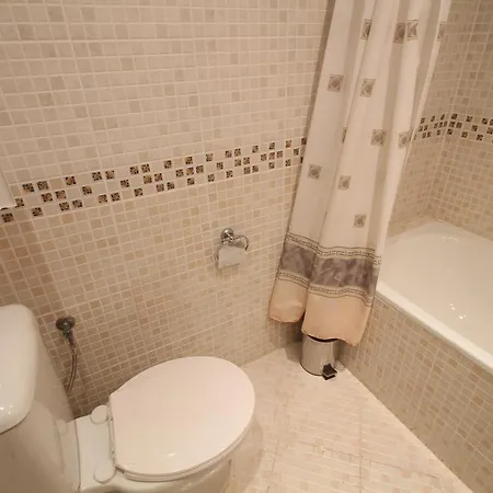 New Estate In Victoria Apartment *